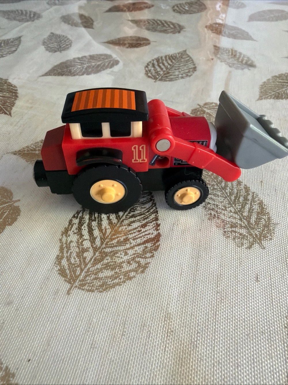 JACK wooden tractor - Thomas the Train & Friends